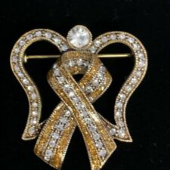 Heidi Daus Jewelry - Beautiful Heidi Daus Angel Brooch/Pin